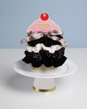 Cookies and Cream - Scrunchie Cakes