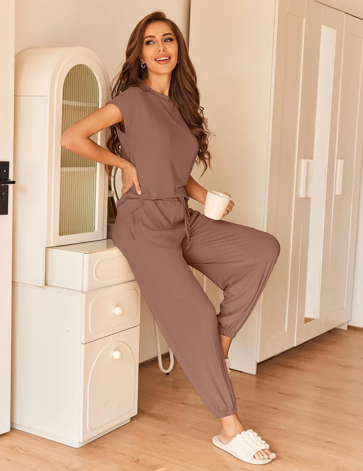 Ekouaer Pajamas for Women 2 Piece Lounge Sets Cap Sleeve Loungewear Top with Joggers Pants S-XXL