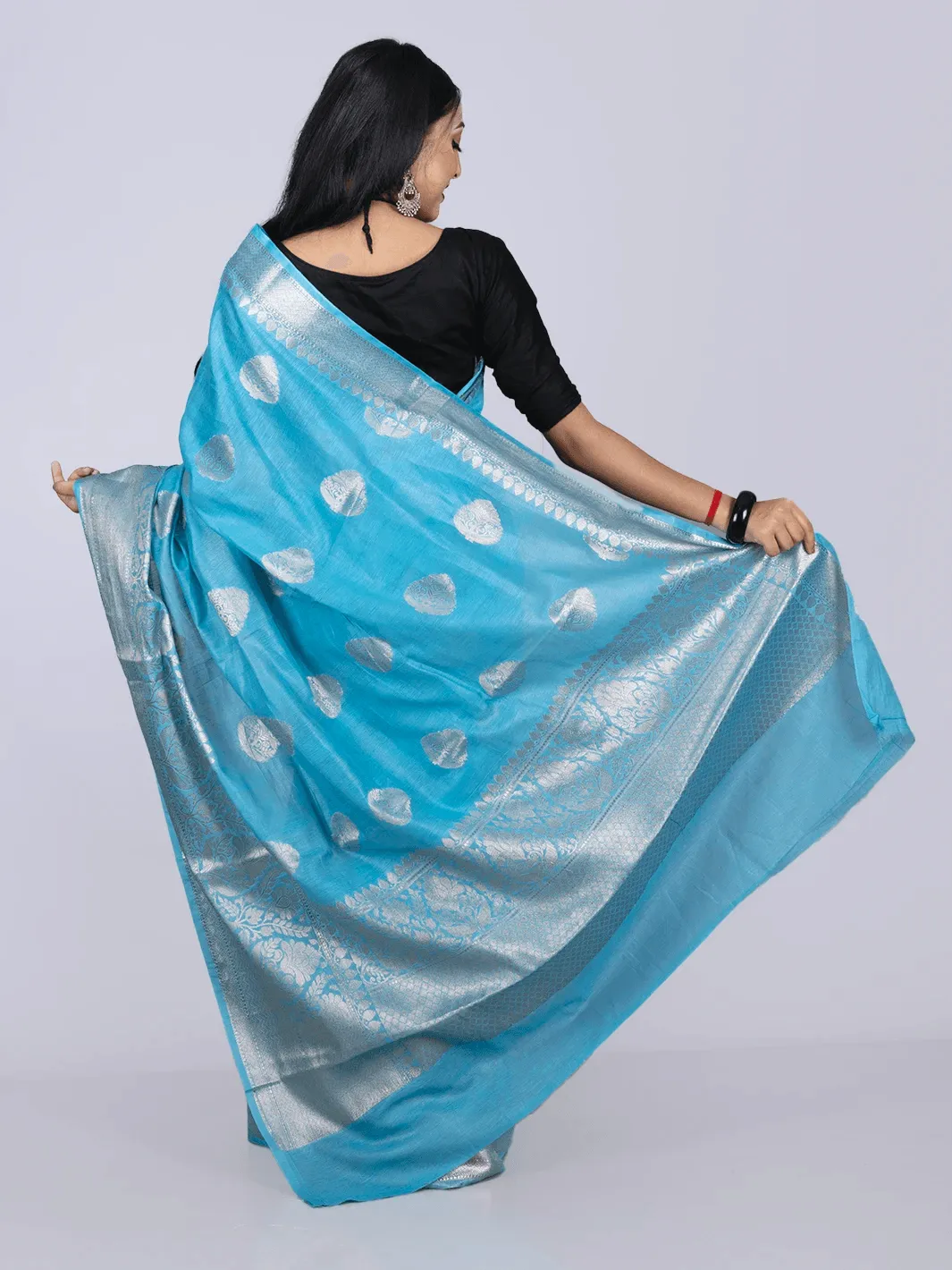 Elegant Sky Blue Par Anchal Buti Linen Silk Saree