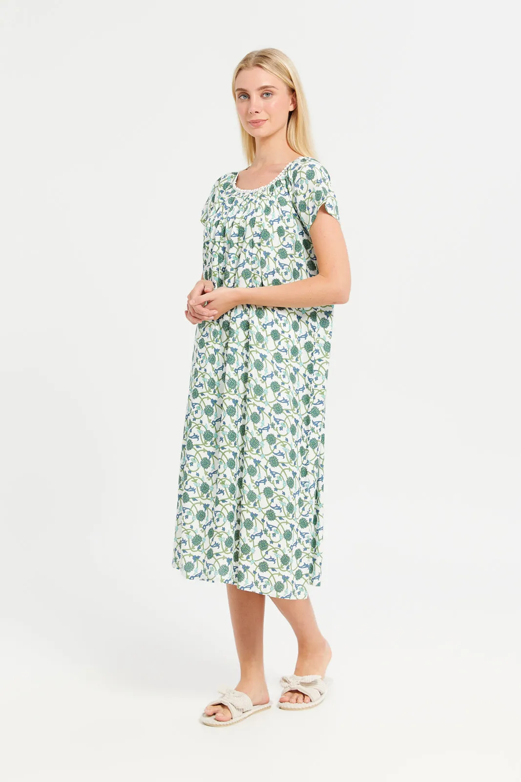 Women White And Green Printed  Round Lace Nightgown