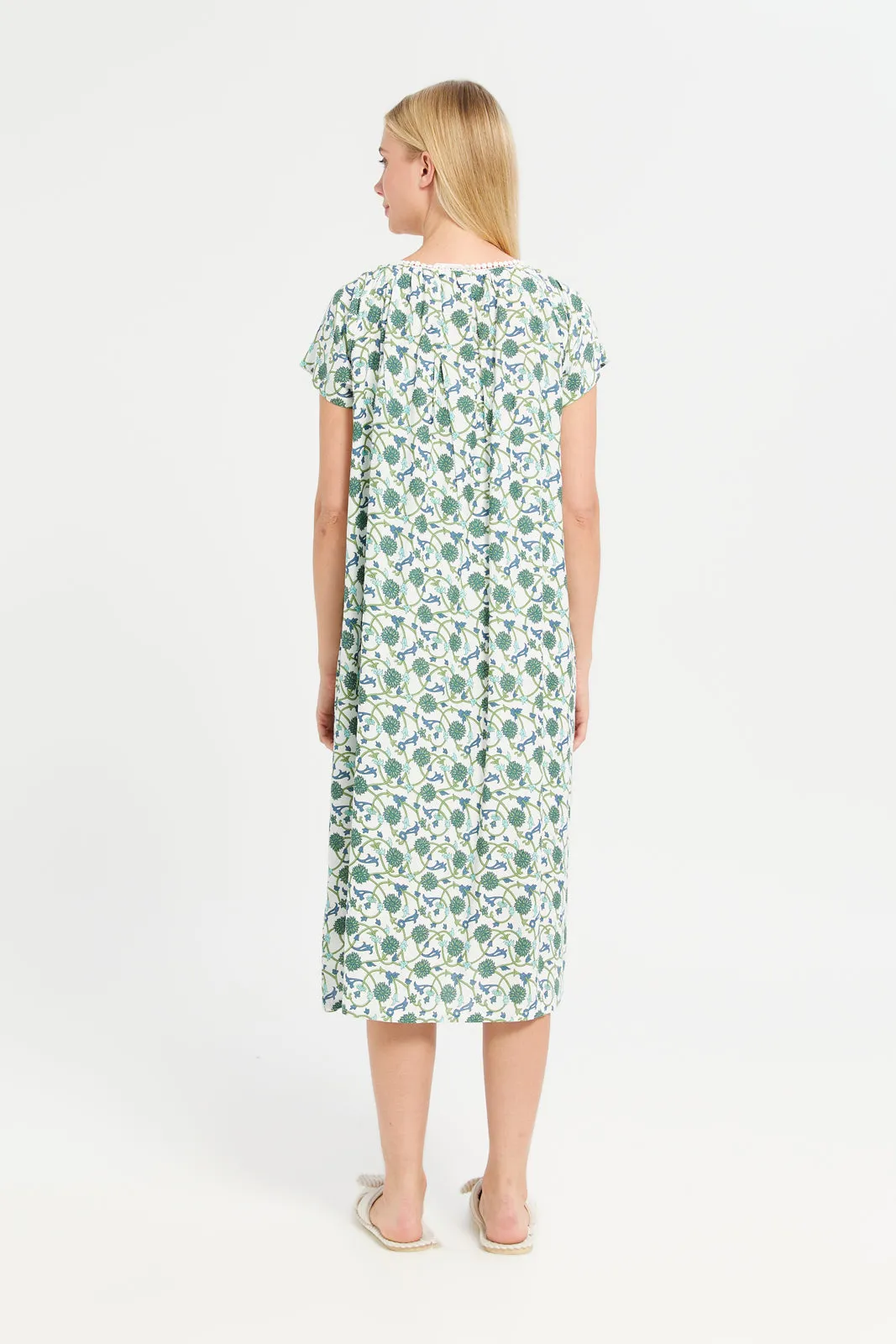 Women White And Green Printed  Round Lace Nightgown
