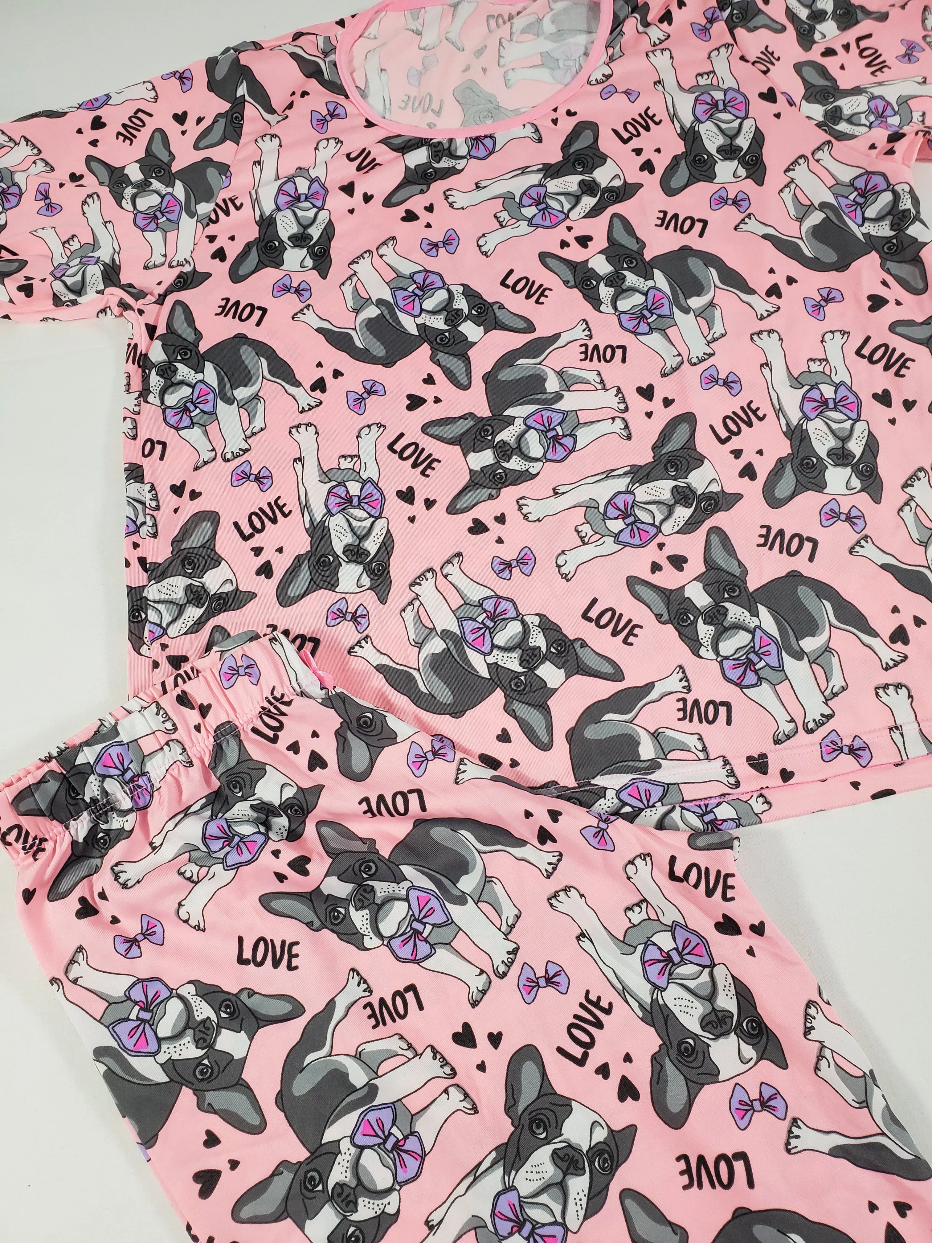 Women's Pajama set pink pants and short sleeve shirt puppies and love theme